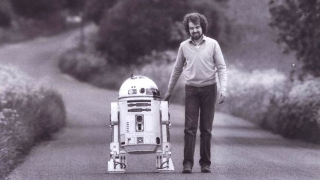 Tony Dyson, who made beloved robot R2-D2, dies in Malta