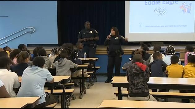 Miami elementary school students learn gun safety