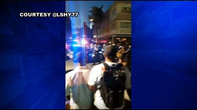 Unruly crowd forces police to shut down Miami Beach roadway