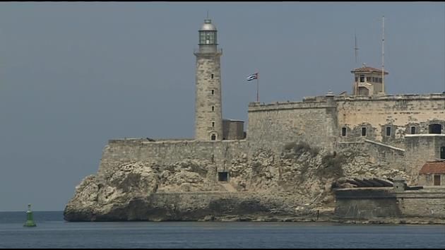 Obama to see select areas of Cuba, not others