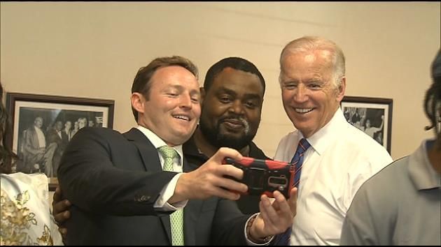 VP Biden stumps for US Senate candidate Murphy in Florida