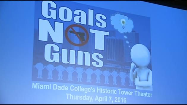 Community leaders hold forum in wake of teen shootings