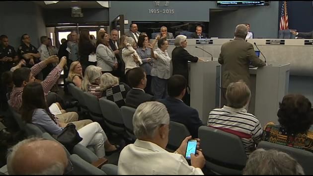 City commission votes 'no' to Miami Beach Cuban consulate