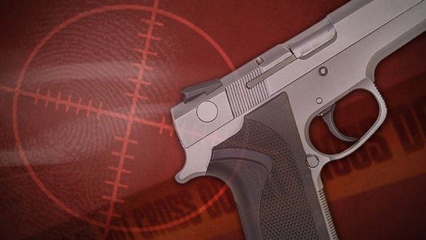 1 dead after fight at North Carolina mall