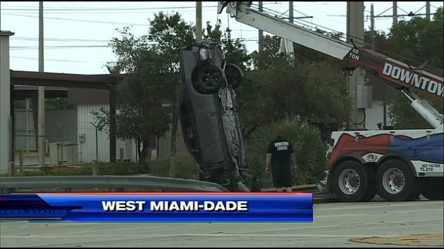 Body found in car pulled from West Miami-Dade canal
