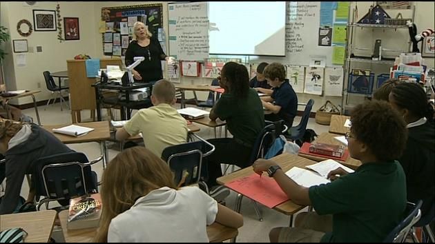 Florida House backs contentious teacher bonus program