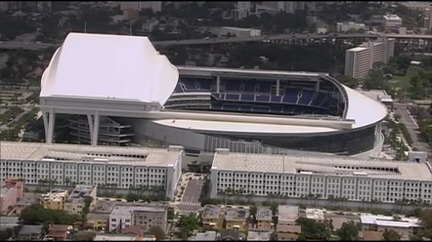 Woman OK after hit in head with ball during Marlins game