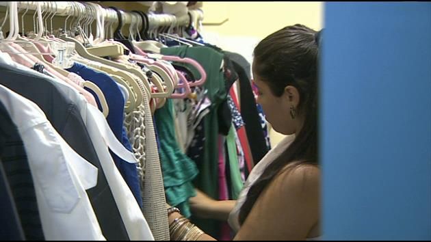 Doctors warn against dangers of skinny jeans: Don't squat