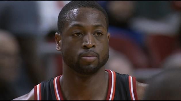 Wade signs his $20 million deal, and Heat adds Stoudemire