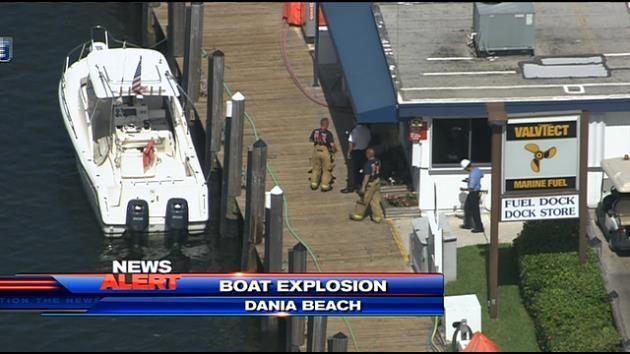 2 injured after boat explodes at Harbour Towne Marina