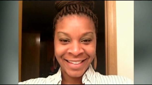 Trooper charged in Sandra Bland case surrenders