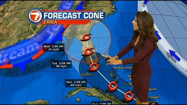 Dominican death toll rises as 'Erika' reaches Hispaniola