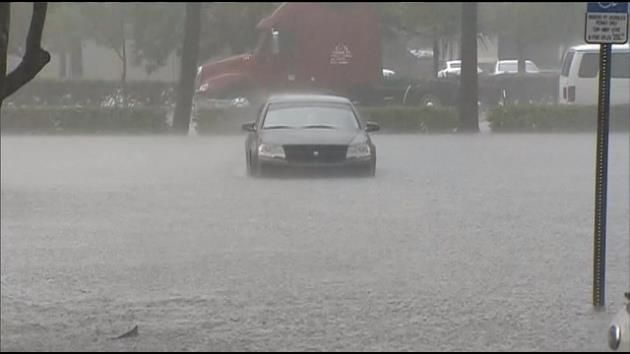 Remnants of former TS Erika brings possibility of flooding South Florida