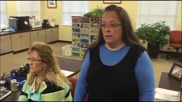 Kim Davis to attend president's final State of Union Address
