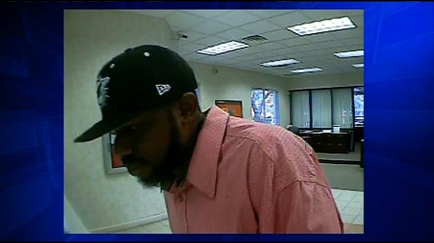 FBI searching for Miramar SunTrust bank robber
