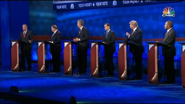 Trump at center stage, but Cruz in spotlight at GOP debate