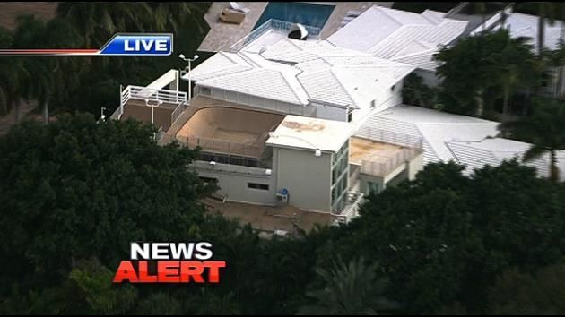 Officials raid home believed owned by rapper Lil Wayne, seize property