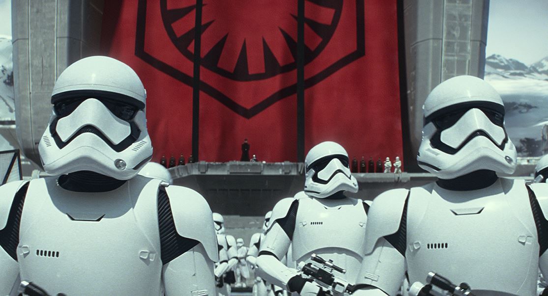 Hollywood prepares for 'Star Wars' premiere