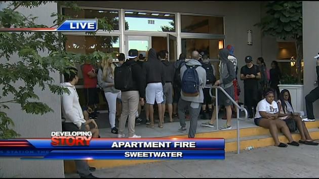 FIU students evacuated after apartment building fire
