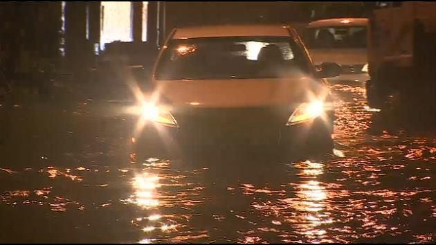 South Florida floods leave drivers stranded