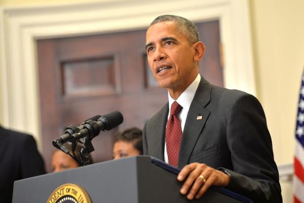 Obama shortens prison sentences for 61 drug offenders