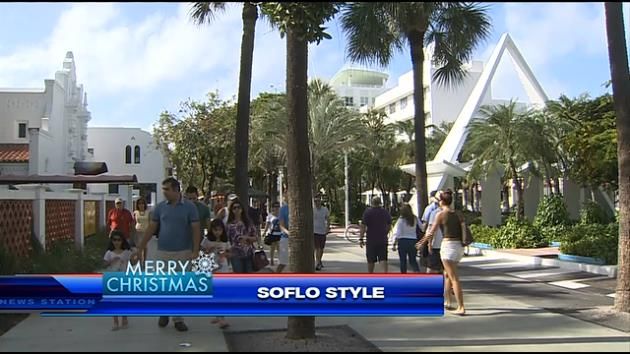 South Beach residents, visitors enjoy warm Christmas weather