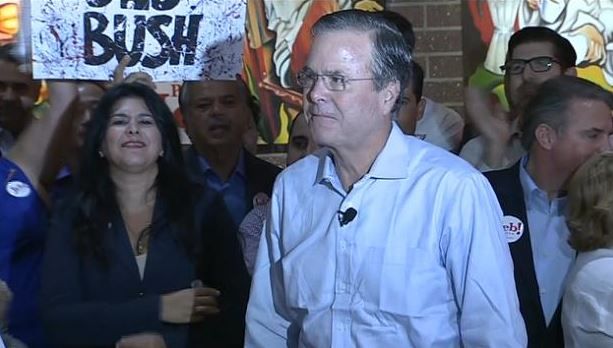 Jeb Bush makes first Florida campaign stop at Hialeah restaurant