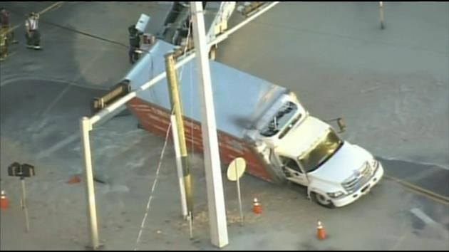 Crews repair water main break in Miami