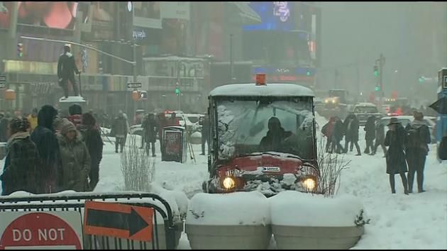 Blizzard packing hurricane-force winds cripples East Coast