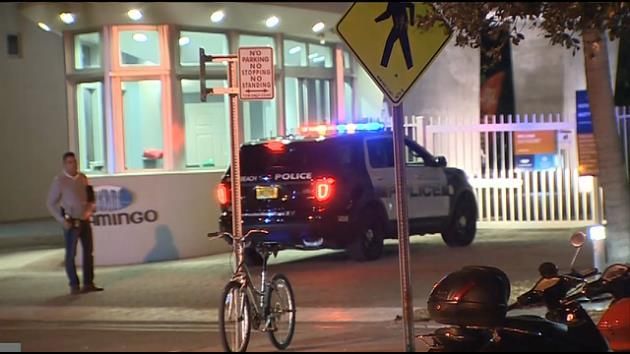 Mother of 2 killed at South Beach apartment; police searching for suspect