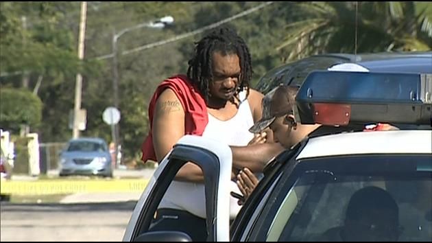 Masked crooks rob 2 BrandsMart employees during delivery