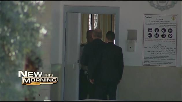 Israel's Olmert becomes first Israeli PM to go to prison